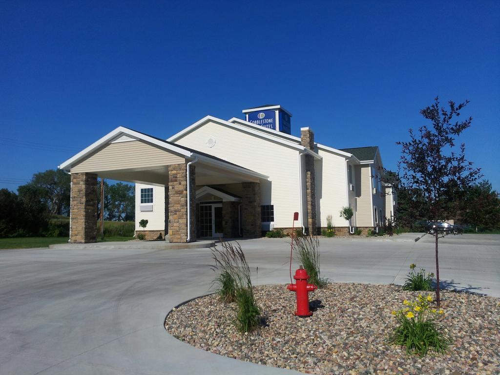 Cobblestone Inn & Suites - Hartington Buitenkant foto