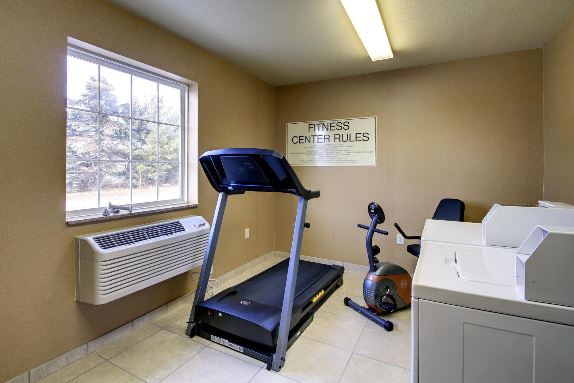 Cobblestone Inn & Suites - Hartington Buitenkant foto